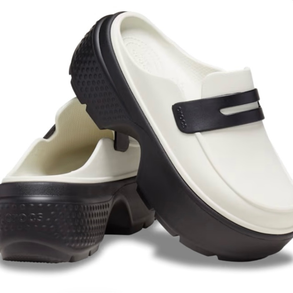 Crocs Stomp loafer women’s size 6 new